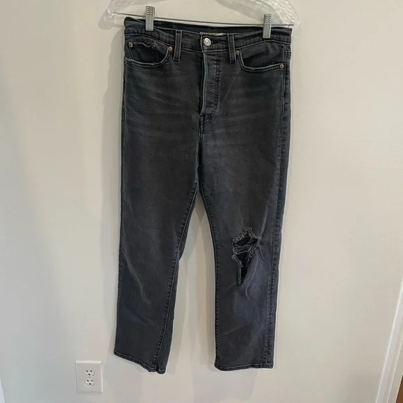 Levi’s Wedgie Straight Jeans - Picture 6 of 11